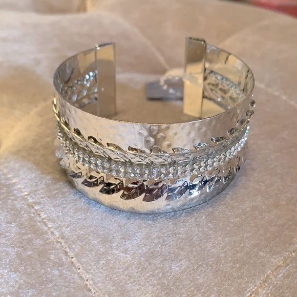 Silver colored cuff bracelet w double crystal rows - Picture 1 of 7